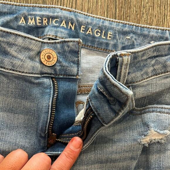 American Eagle The Dream Skinny Jeans Distressed High Rise Raw Hem Blue Size 2 - Picture 6 of 11